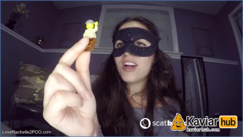 LoveRachelle als böse Giantess frisst dich und kackt dich wieder aus - Kaviar Scat Video auf KaviarHub