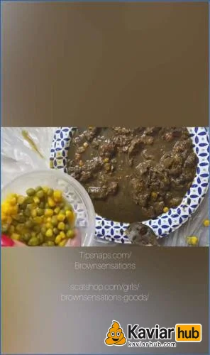 Brownsensations Goods schmiert ihr Dinner aus Kaviar genüsslich ein herunterladen auf KaviarHub