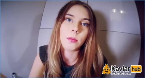 HotDirtyIvone benutzt dich als ihre persönliche Toilette - Kaviar Scat Video auf KaviarHub