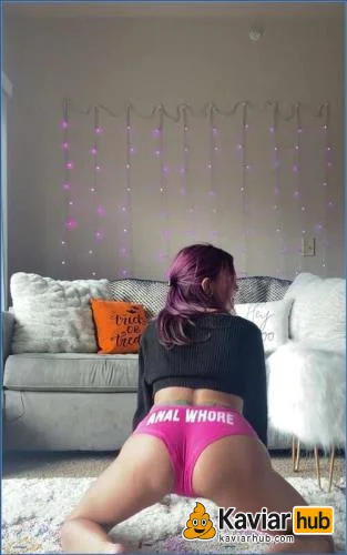 LilbuttLex spielt mit Gaper-Toy und Ass-to-Mouth-Action herunterladen auf KaviarHub
